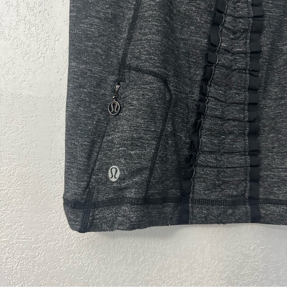 Lululemon‎ Run Free Dash  Tank Top Heathered Black Size 4 - Picture 4 of 5